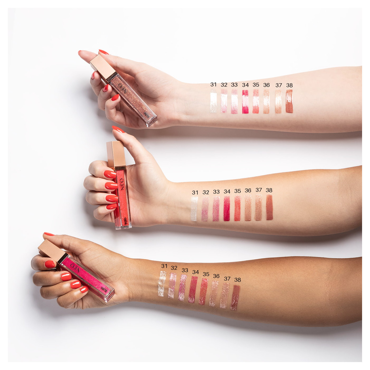 37 Błyszczyk do ust Bling Effect Lipgloss Almond