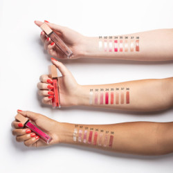 37 Błyszczyk do ust Bling Effect Lipgloss Almond