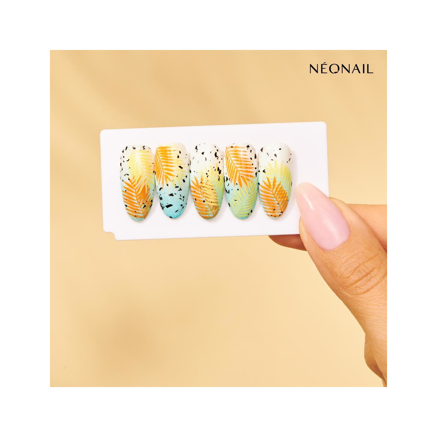 Lakier hybrydowy I’m Enough 7,2 ml Lakier hybrydowy I’m Enough 7,2 ml