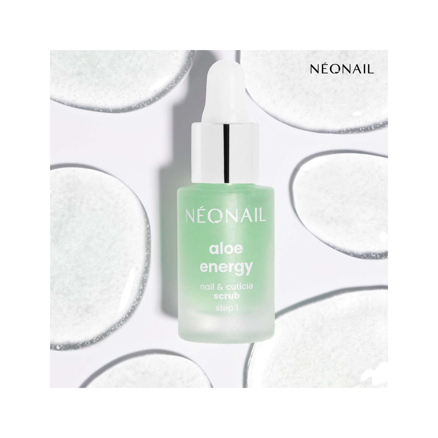 Nawilżający peeling do sk&oacute;rek i paznokci &ndash; Aloe Energy Nail and Cuticle Scrub 6,5 ml