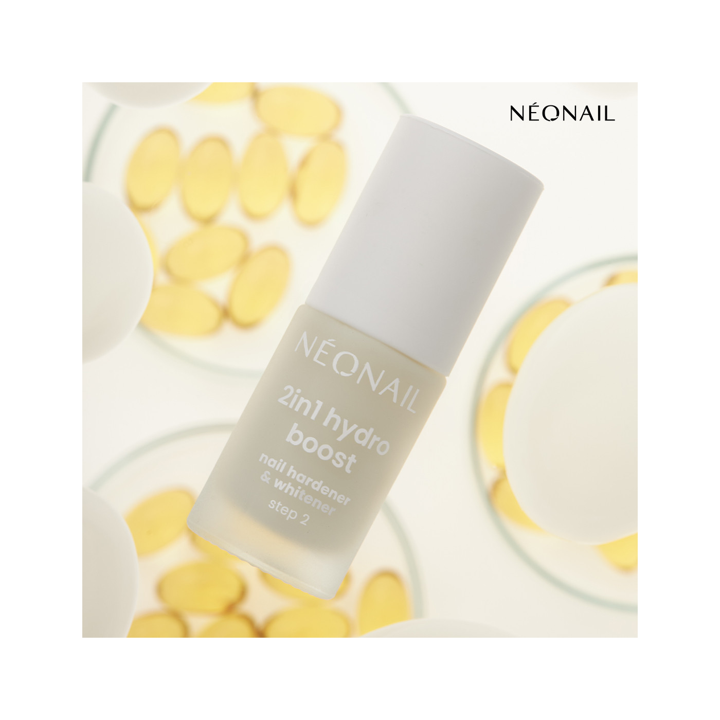 Nawilżająca odżywka do paznokci &ndash; 2in1 Hydro Boost Nail Hardener & Whitener 7,2 ml