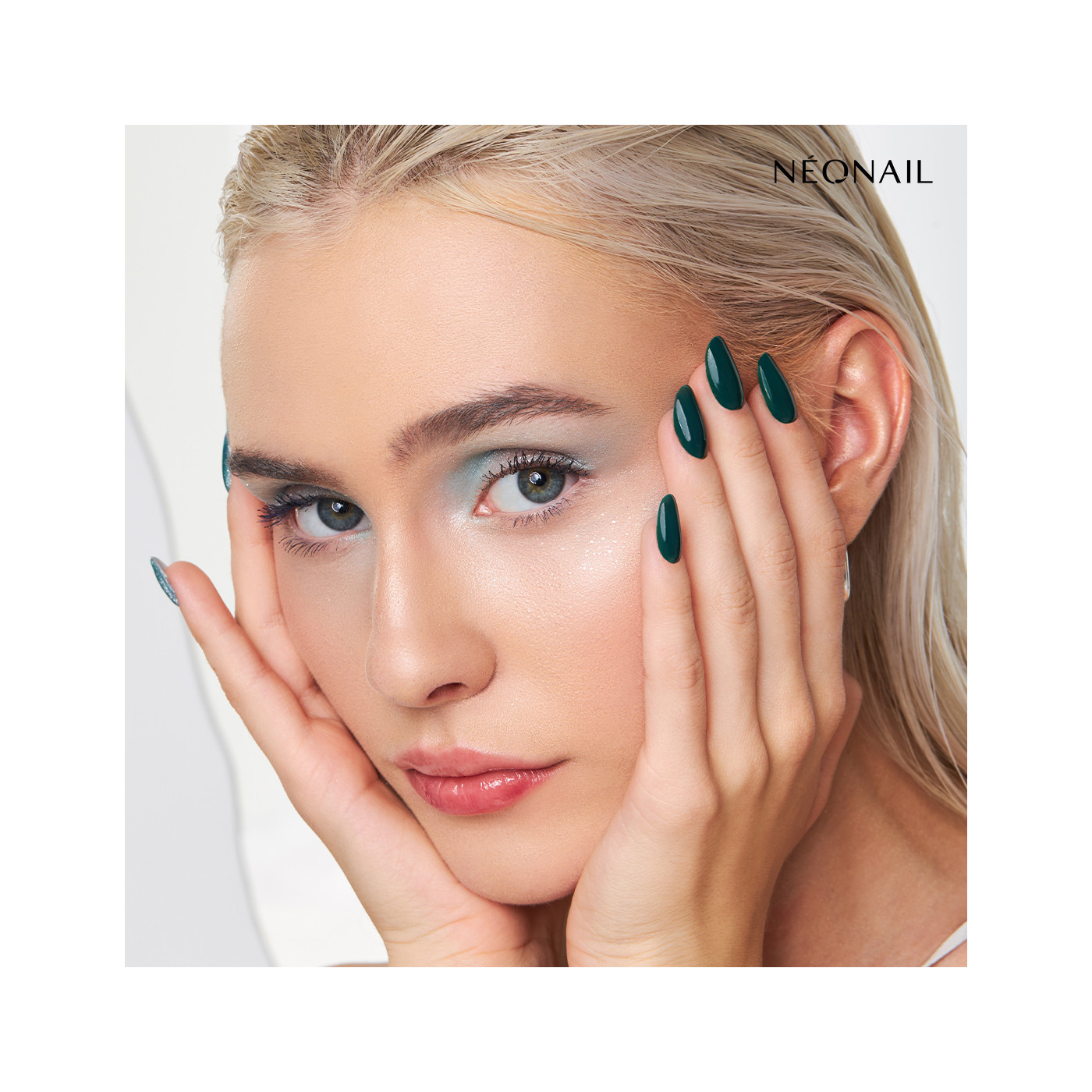 Lakier hybrydowy Green Aurora 7,2 ml Lakier hybrydowy Green Aurora 7,2 ml