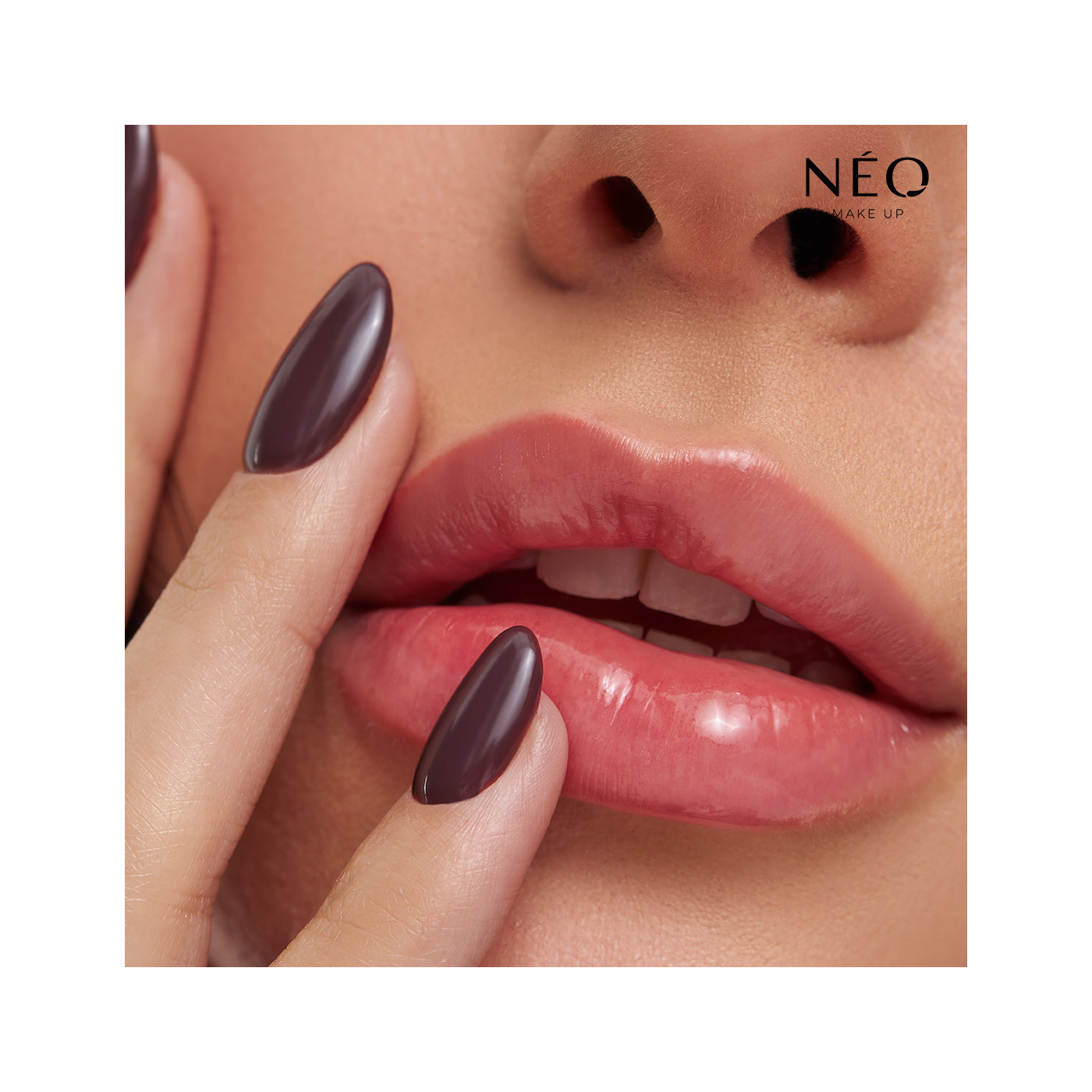 Olejek do ust - CHOCOLATE: 02 STRAWBERRY CHOCOLATE