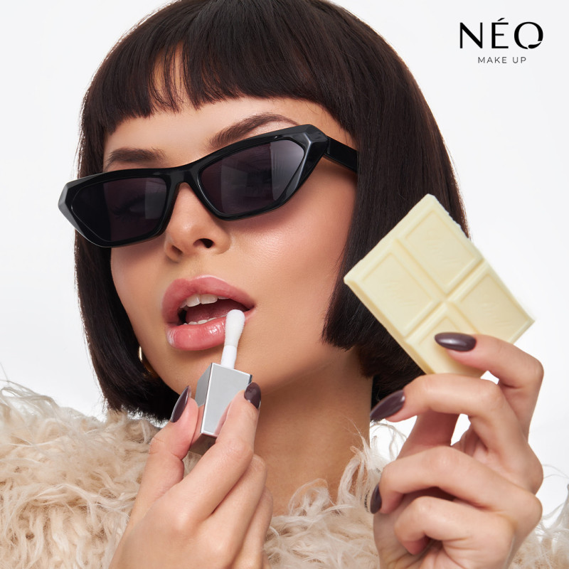 Olejek do ust - CHOCOLATE: 04 WHITE CHOCOLATE