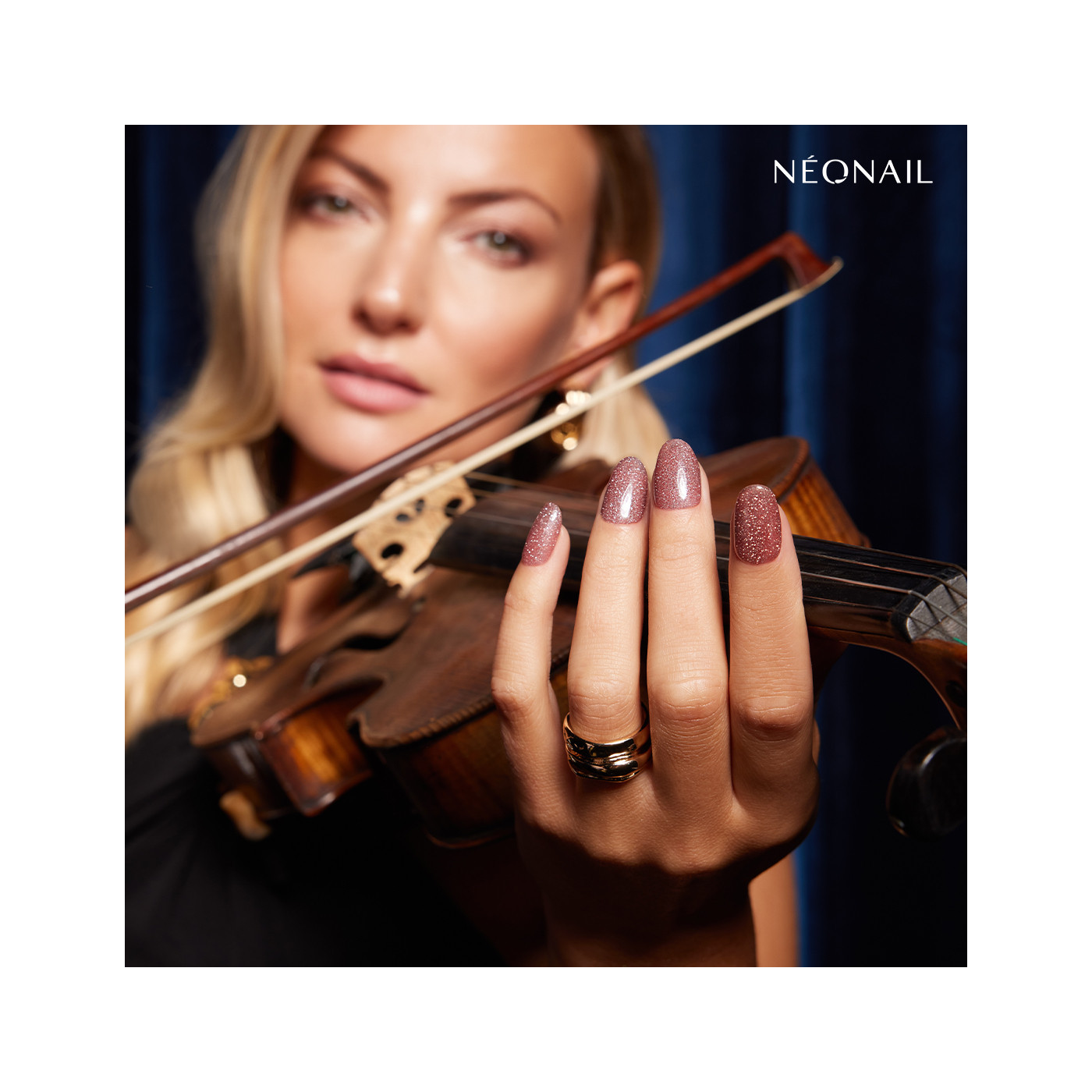 Lakier hybrydowy Blushing Frost 7,2 ml