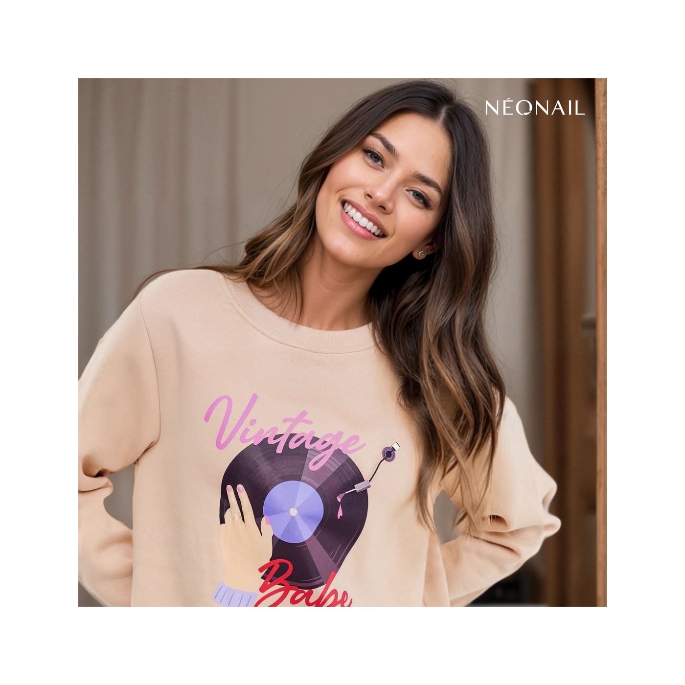 Bluza Vintage Babe - Rozmiar M