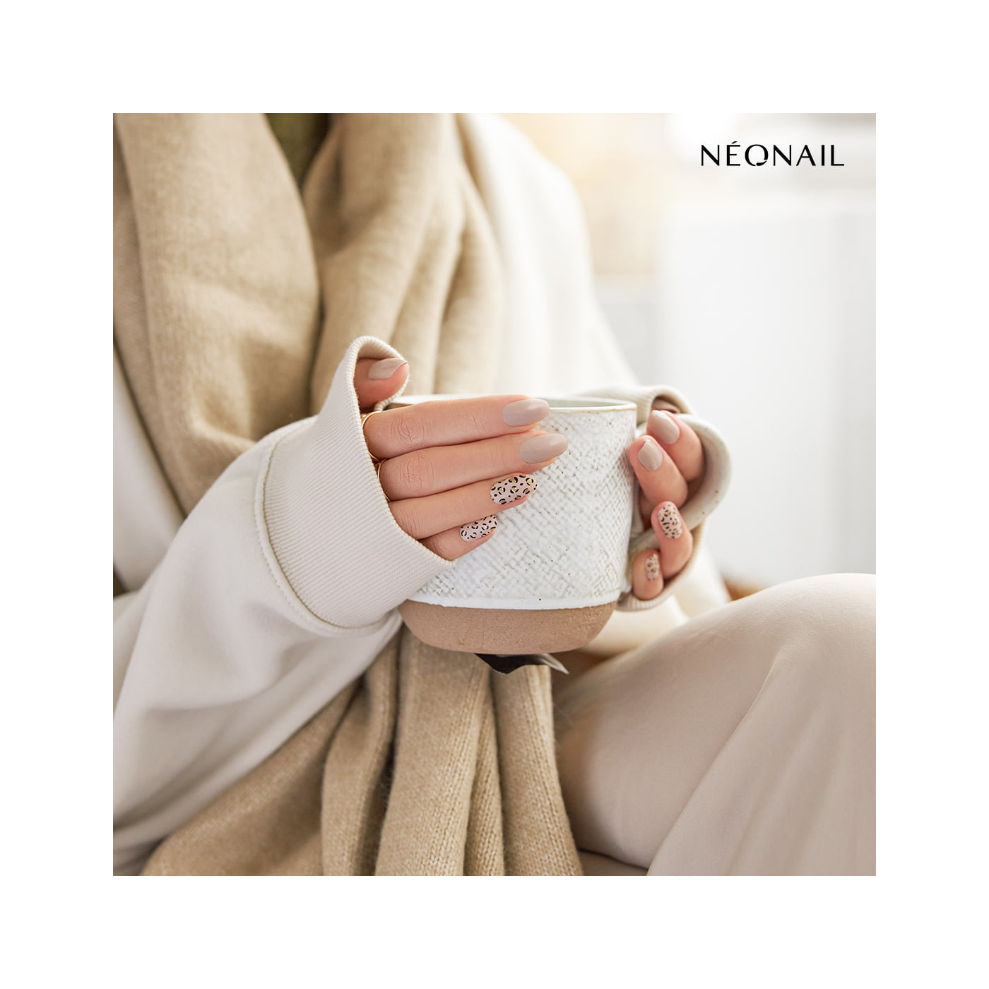 Naklejki GEL STICKERS EASY ON M04