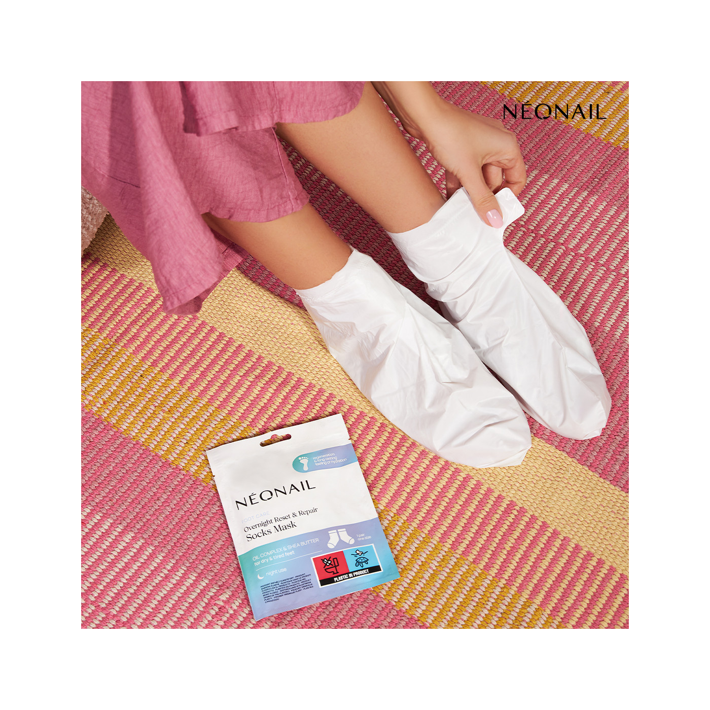 Overnight Reset & Repair Socks Mask