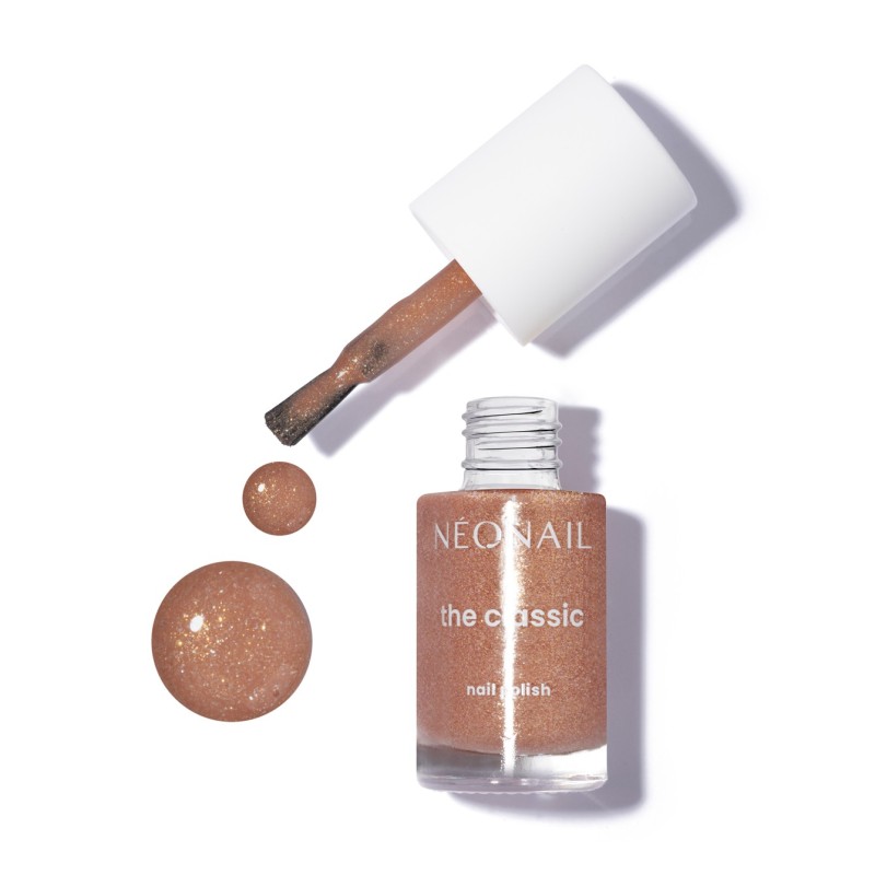 Brązowy lakier klasyczny z lśniącymi, złotymi drobinami: Sunkissed Glow Bronze &ndash; paznokcie jak muśnięte słońcem