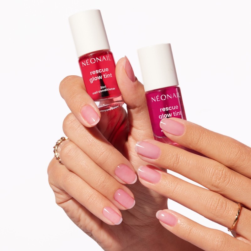 Regenerująca odżywka do paznokci Rescue Glow Tint Glazed Raspberry – pielęgnacyjna moc koloru Regenerująca odżywka do paznokci Rescue Glow Tint Glazed Raspberry – pielęgnacyjna moc koloru