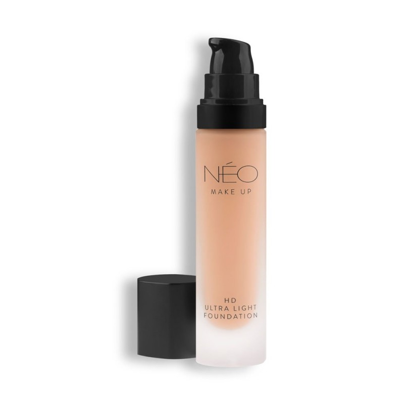 Podkład nawilżający HD Ultra Light Foundation 04 (Outlet)