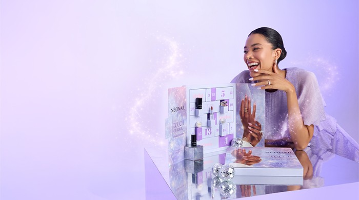 Kalendarz adwentowy NEONAIL – idealny prezent na święta z 24 niespodziankami beauty