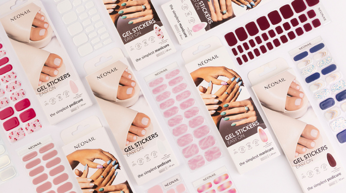 Marble Nails, Aura Nails i Cherry Nails  - nowe wzory hybrydy w naklejce z kolekcji GEL STICKERS EASY ON!